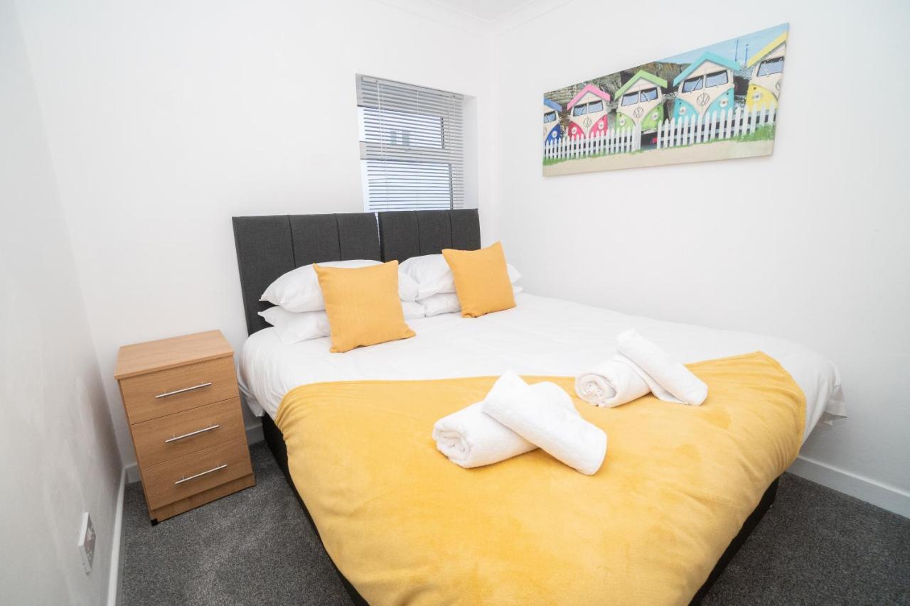 סוואנסי Business Friendly 3Br Home - King Size Beds & Centrally Located מראה חיצוני תמונה