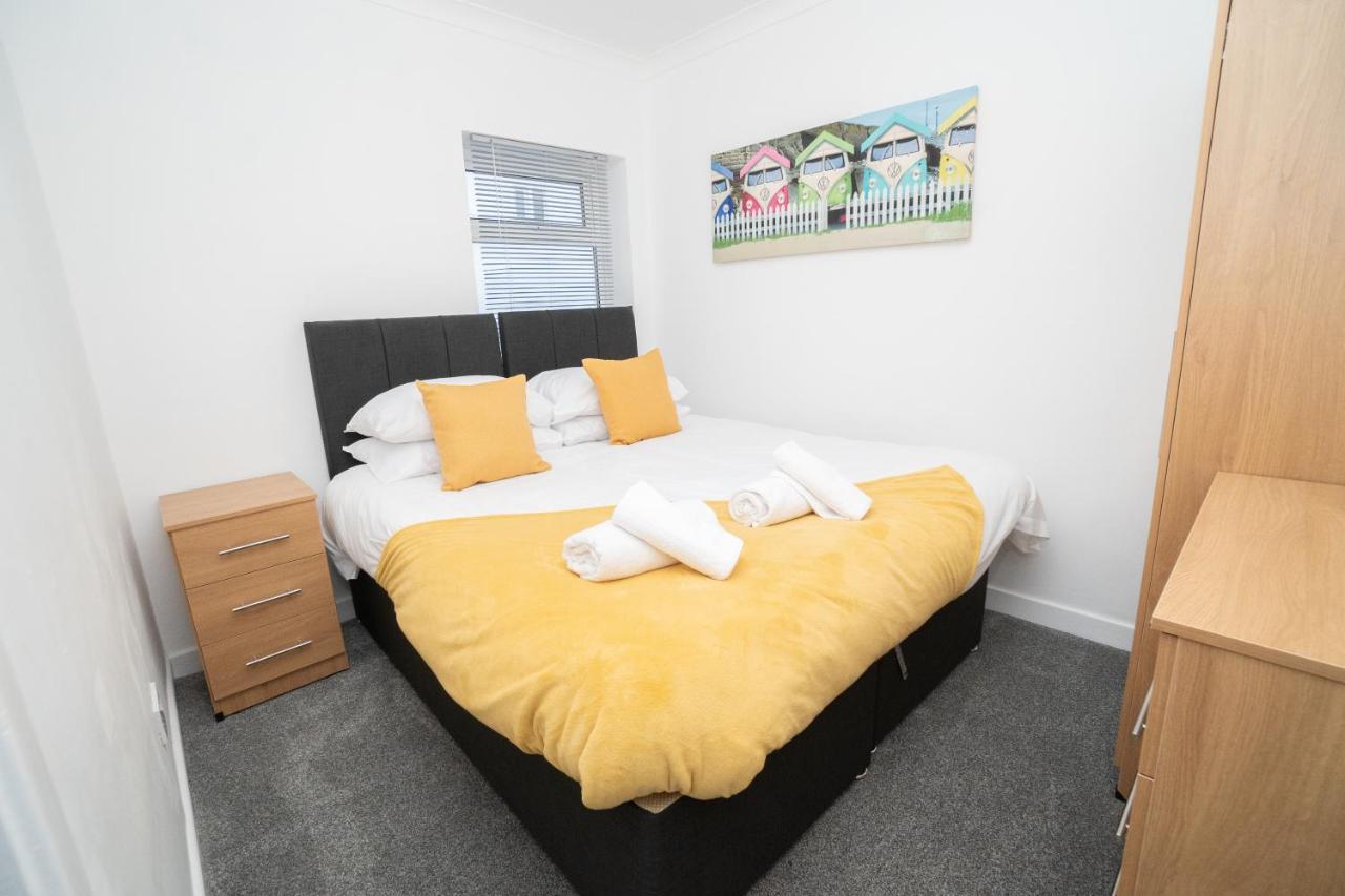 סוואנסי Business Friendly 3Br Home - King Size Beds & Centrally Located מראה חיצוני תמונה